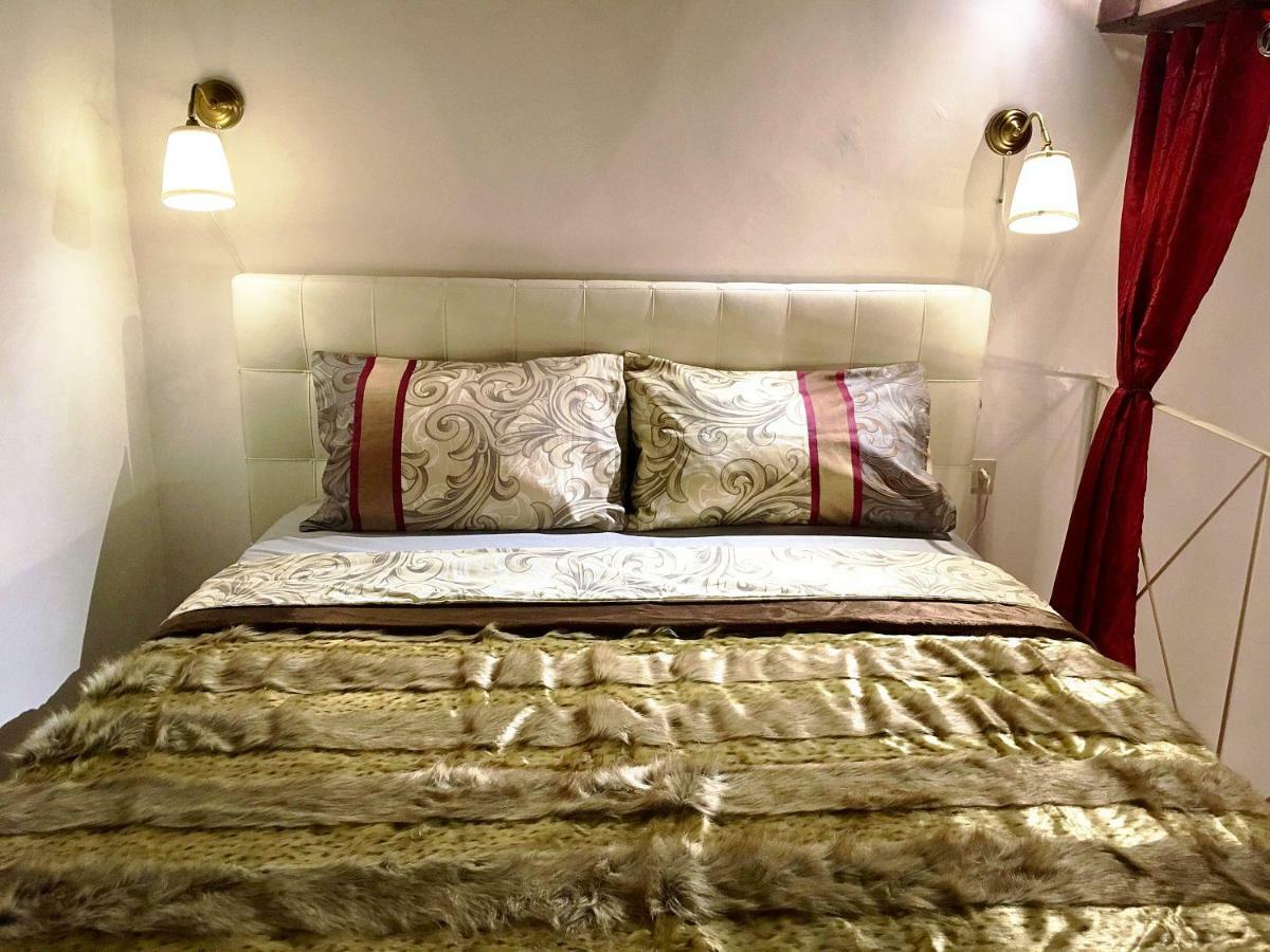 Florentine Style Central Apartments Флоренція Екстер'єр фото