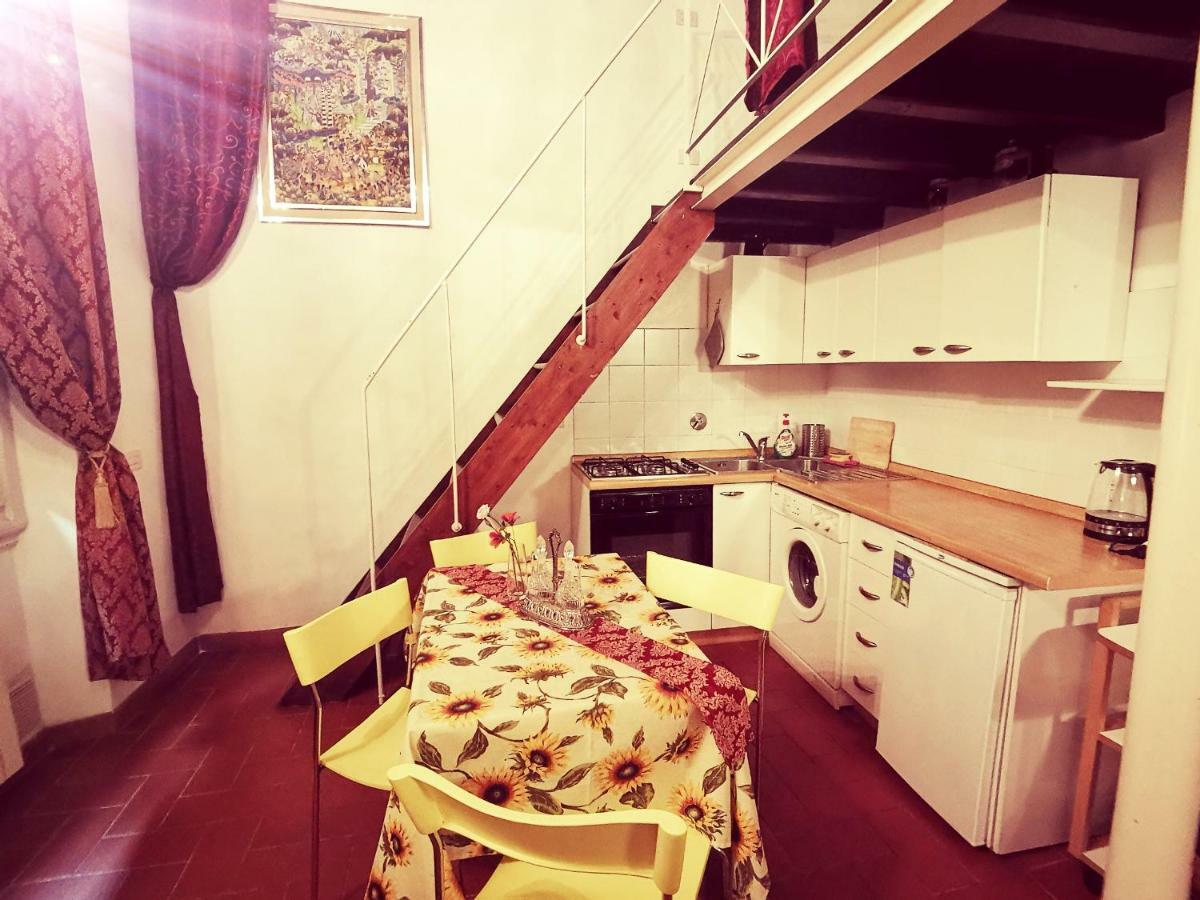 Florentine Style Central Apartments Флоренція Екстер'єр фото